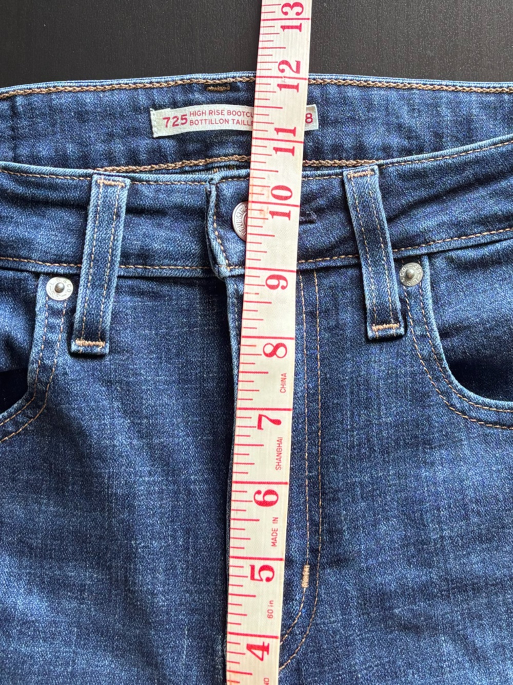Levi’s 725 High Rise Boot Cut Jean - Picture 12 of 14
